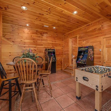 Spacious Party Hut Near Attractions McCookville Екстер'єр фото