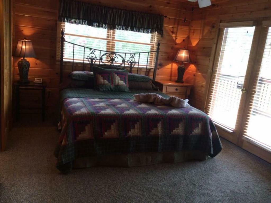 Spacious Party Hut Near Attractions McCookville Екстер'єр фото