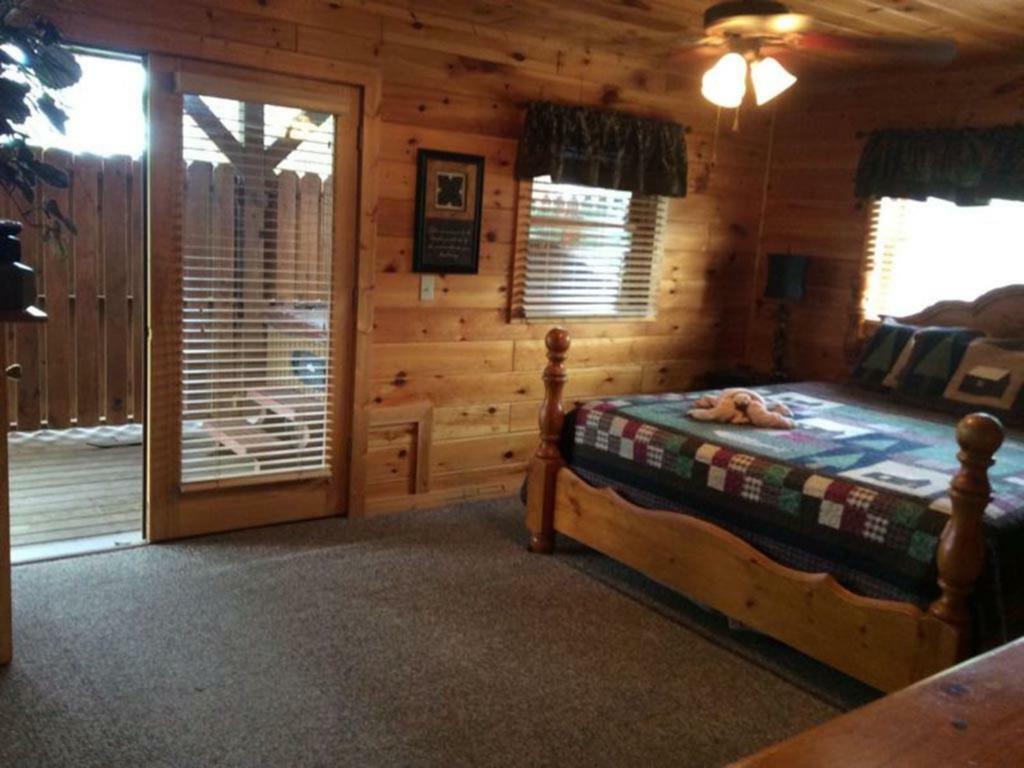Spacious Party Hut Near Attractions McCookville Екстер'єр фото